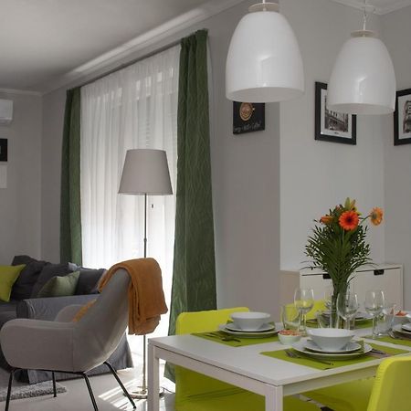 Sunny Home Near Bud With 2Br, Ac And Free Parking Vecsés Eksteriør billede
