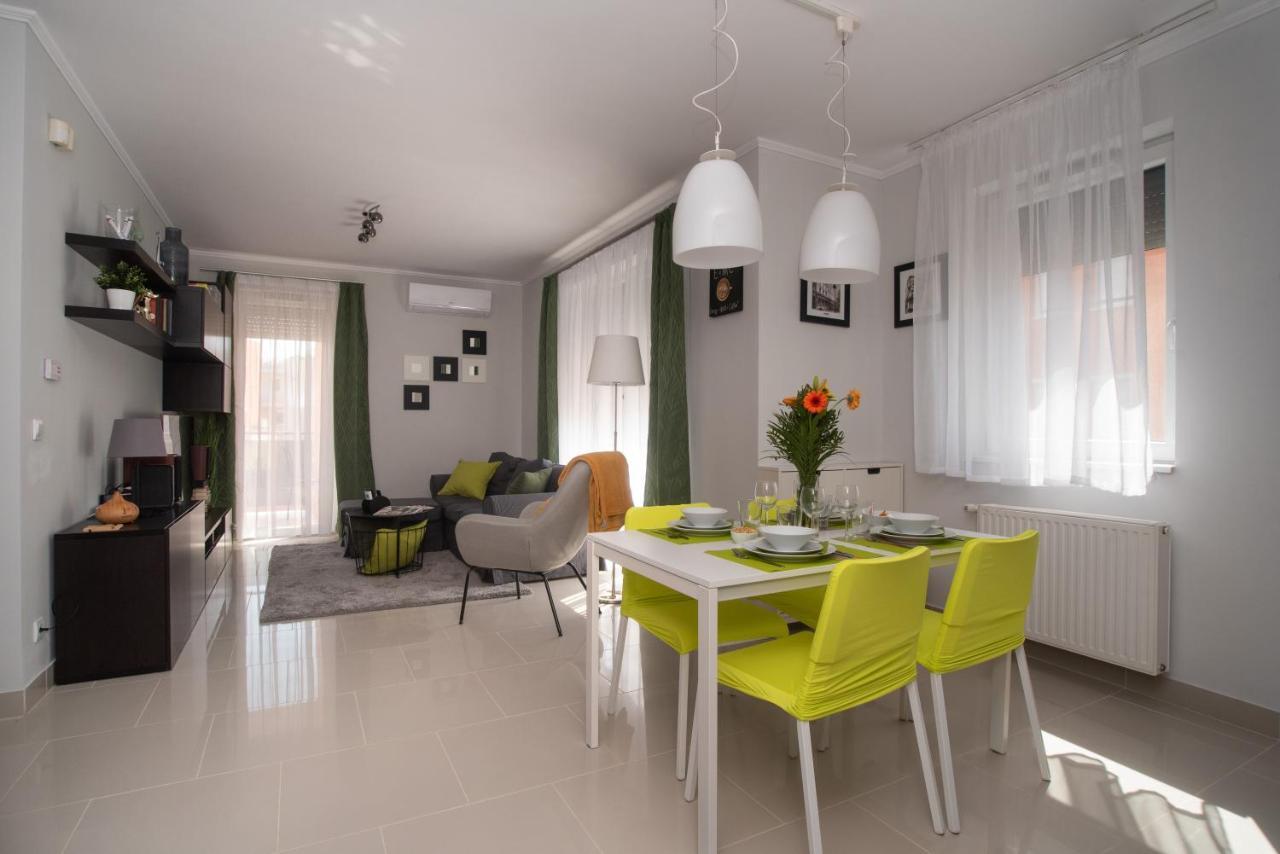 Sunny Home Near Bud With 2Br, Ac And Free Parking Vecsés Eksteriør billede